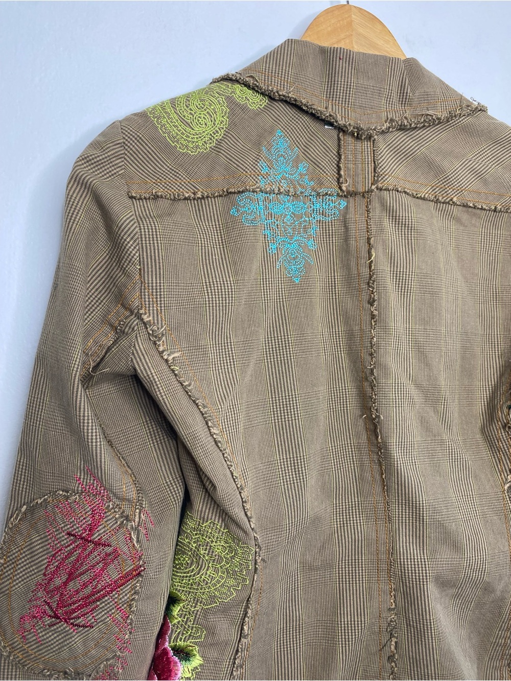 Johnny Was 3J Workshop Paisley Rose Blazer Size Small Y2K Plaid embroidered - Picture 9 of 9